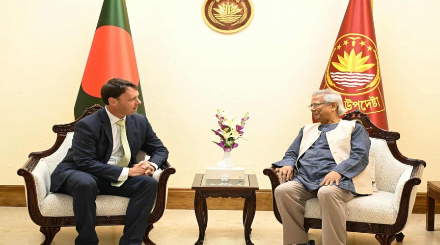 বাংলাদেশ যুক্তরাষ্ট্রের সাথে গভীর বাণিজ্য সম্পর্ক চায়: প্রধান উপদেষ্টা