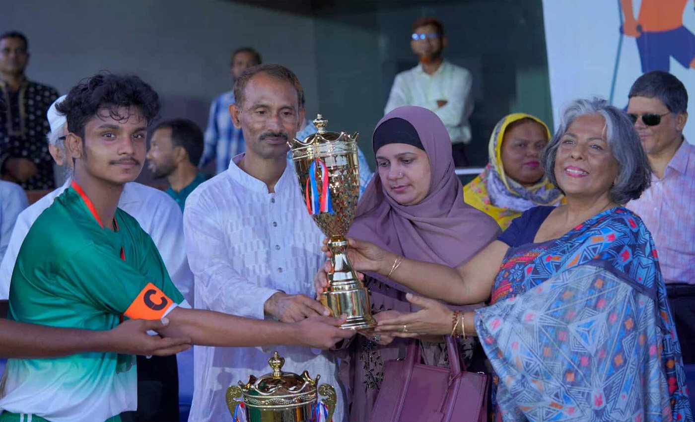 শহীদ ফারহানকে স্মরণ করে দেশ গড়ার আহ্বান উপদেষ্টা শারমীন এস মুরশিদের