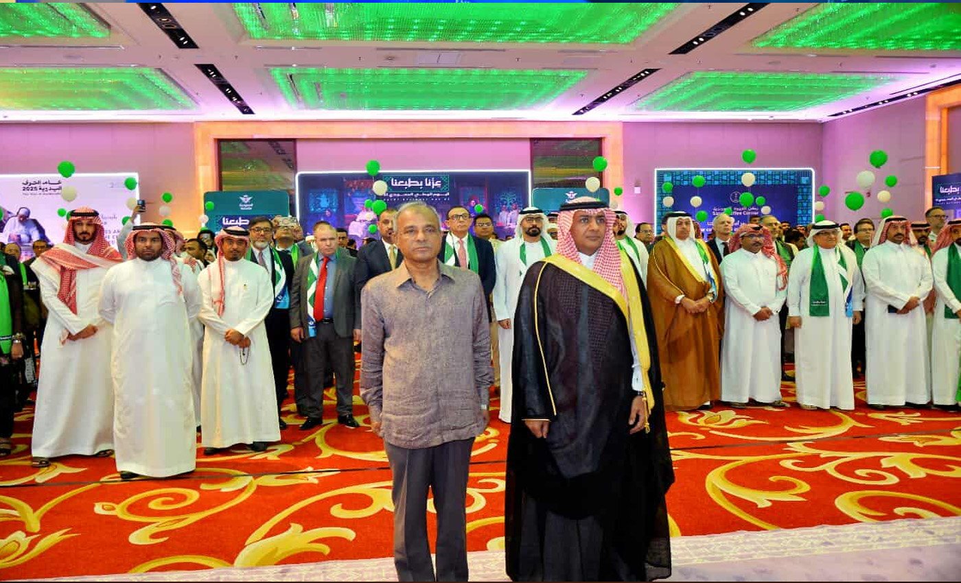 সৌদি আরব বাংলাদেশী জনগণের হৃদয়ে বিশেষ স্থান অধিকার করে আছে: স্বরাষ্ট্র উপদেষ্টা