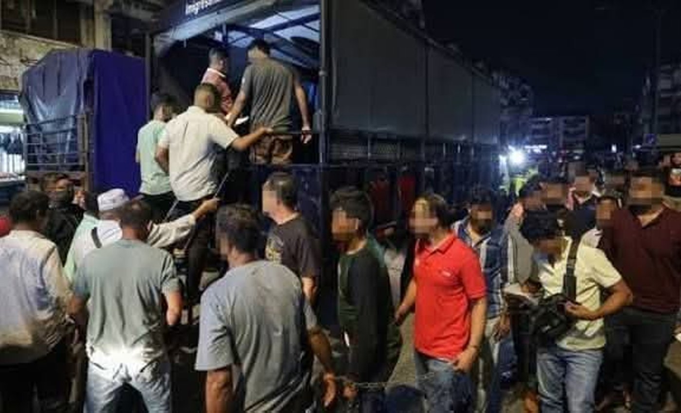 মালয়েশিয়ায় সাধারণ প্রবাসী বাংলাদেশিদের Postal Vote BD App-এ রেজিস্ট্রেশন নিশ্চিত করার লক্ষ্যে বিশেষ পদযাত্রা ও ক্যাম্পেইন।