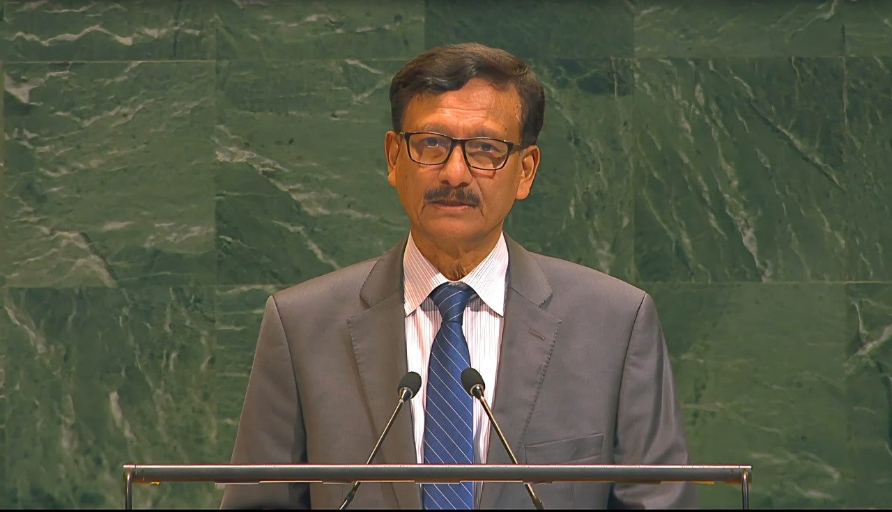 ফিলিস্তিনের প্রশ্নের শান্তিপূর্ণ নিষ্পত্তি এবং দ্বি-রাষ্ট্র সমাধান বাস্তবায়নের জন্য উচ্চ-স্তরের আন্তর্জাতিক সম্মেলন বলেন -----পররাষ্ট্র উপদেষ্টা মাননীয় মো. তৌহিদ হোসেনের