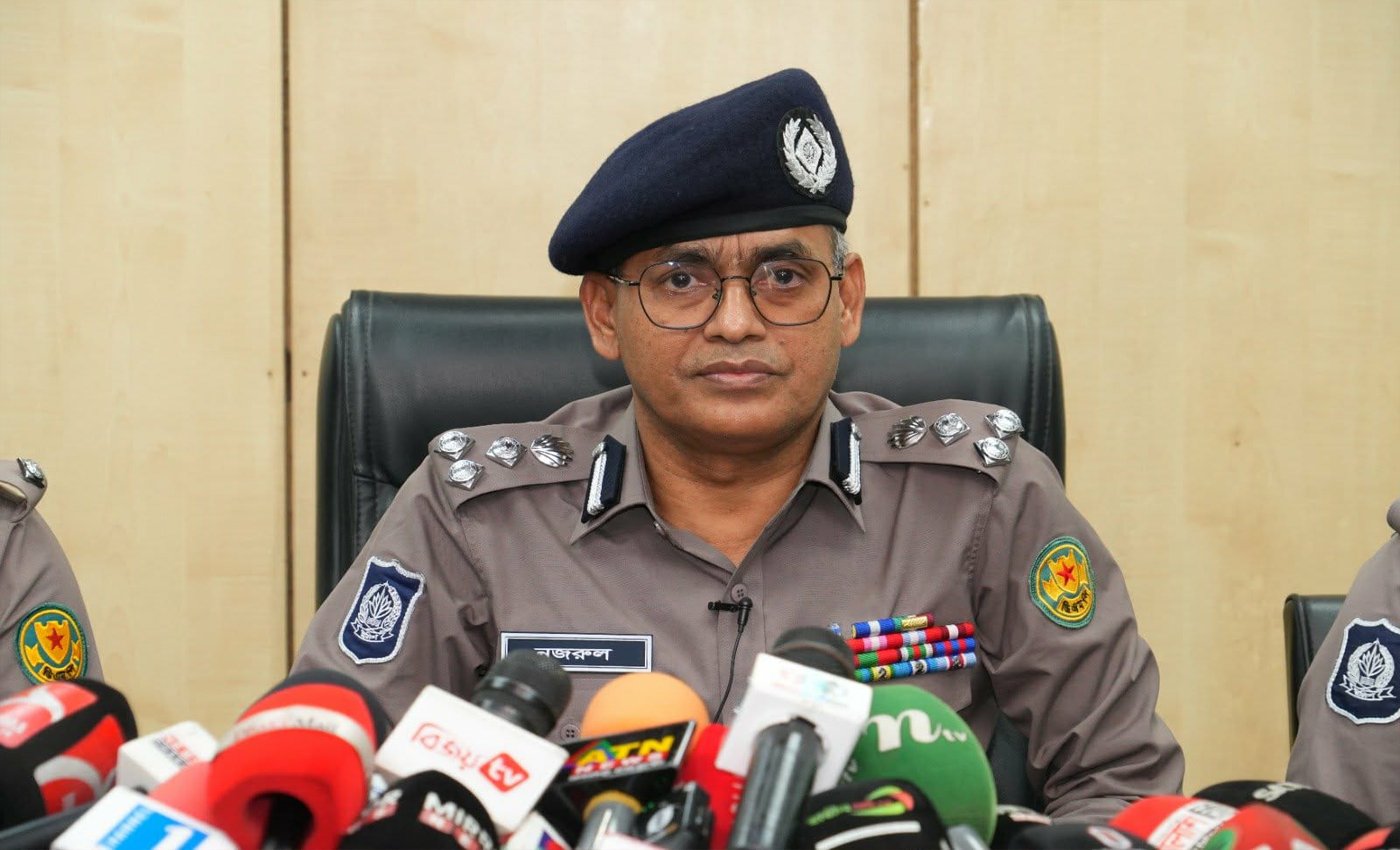 ইনকিলাব মঞ্চের মুখপাত্র ওসমান হাদির ওপর হামলায় জড়িতদের সনাক্ত করা হয়েছে: ডিএমপি