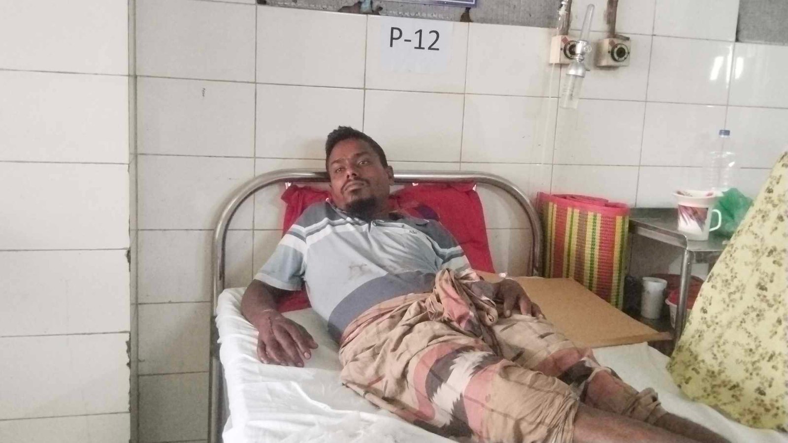 রাজশাহীতে মধ্যস্থ করতে গিয়ে হামলার শিকার হায়দার আলী, পরিবারের আরও ১০-১২ জন আহত