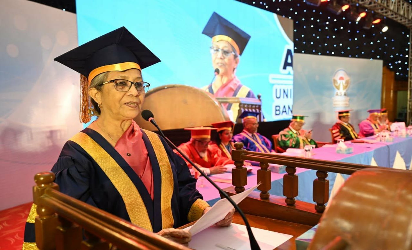 ডিগ্রির মর্যাদা উজ্জ্বল ও অক্ষুণ্ণ রাখতে শিক্ষার্থীদের প্রতি মৎস্য ও প্রাণিসম্পদ উপদেষ্টার আহ্বান