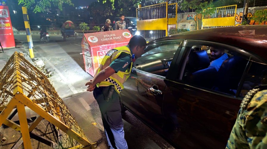 জননিরাপত্তায় গত ২৪ ঘন্টায় ডিএমপি কর্তৃক ৬৬৭টি টহল টিম ও ৭১টি চেকপোস্ট পরিচালনা