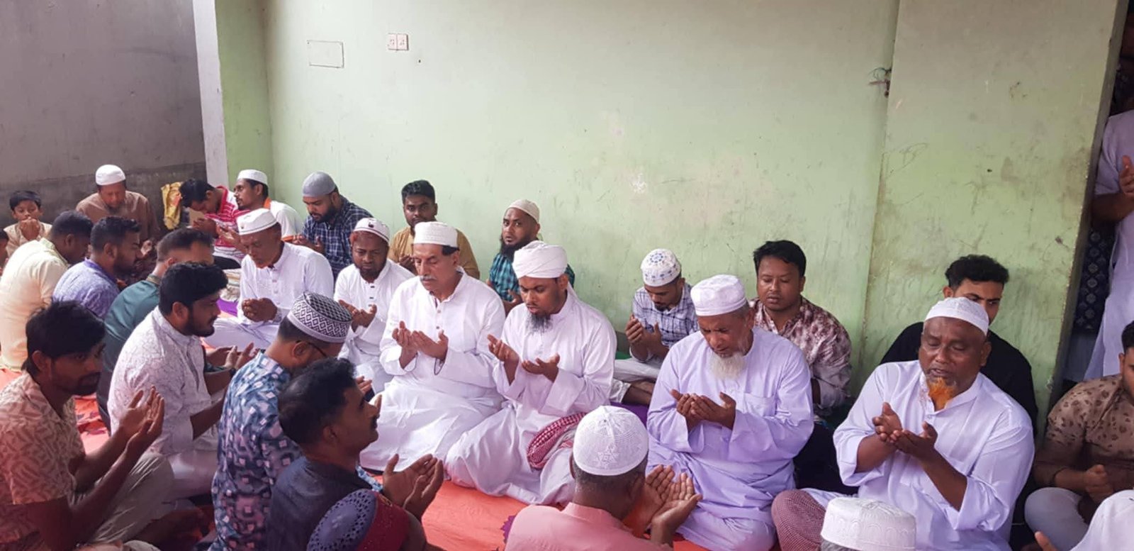 রাফি ও নাজিয়ার দোয়া মাহফিলে বিএনপির যুগ্ম মহাসচিব