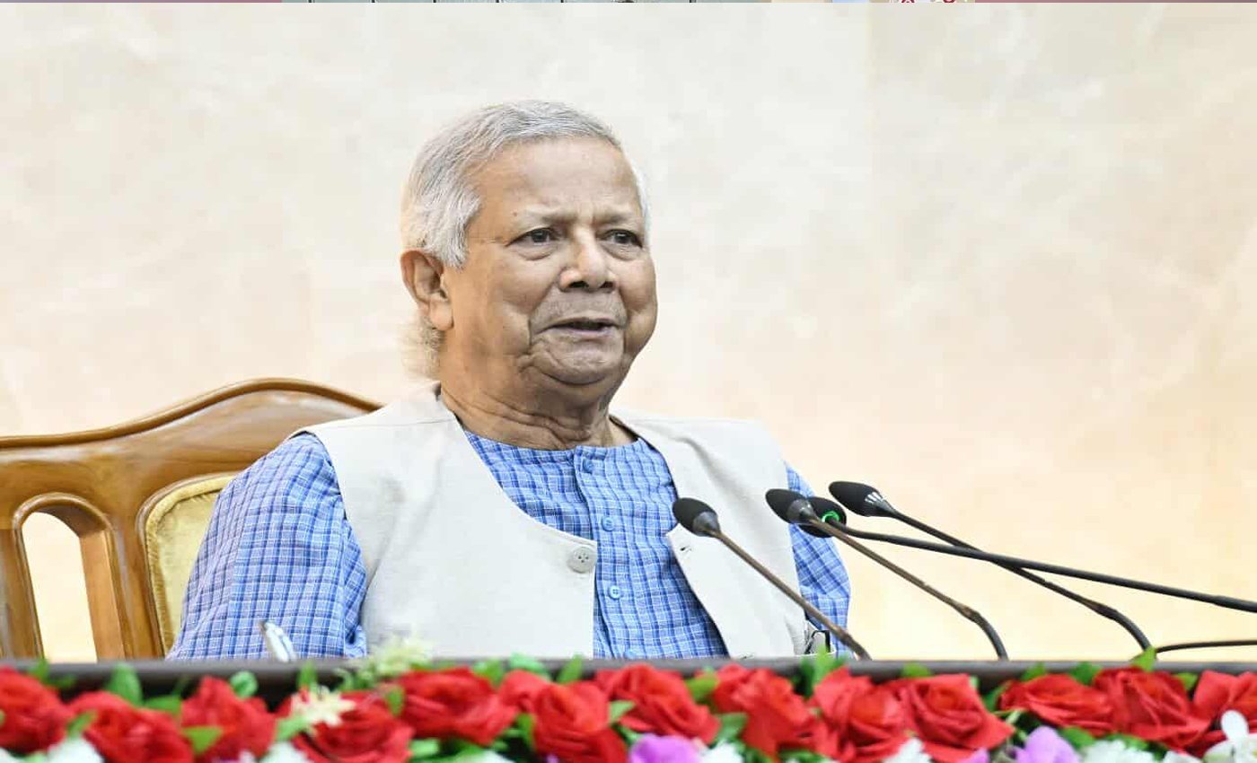 গণতন্ত্র পুনর্গঠনে রায়ের গুরুত্ব তুলে ধরলেন প্রধান উপদেষ্টা অধ্যাপক মুহাম্মদ ইউনূস