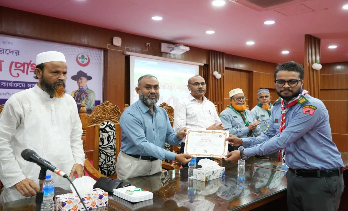 শিক্ষার্থীদের সুনাগরিক হিসেবে গড়ে তুলতে স্কাউটিংয়ের বিকল্প নেই — পবিপ্রবি উপাচার্য