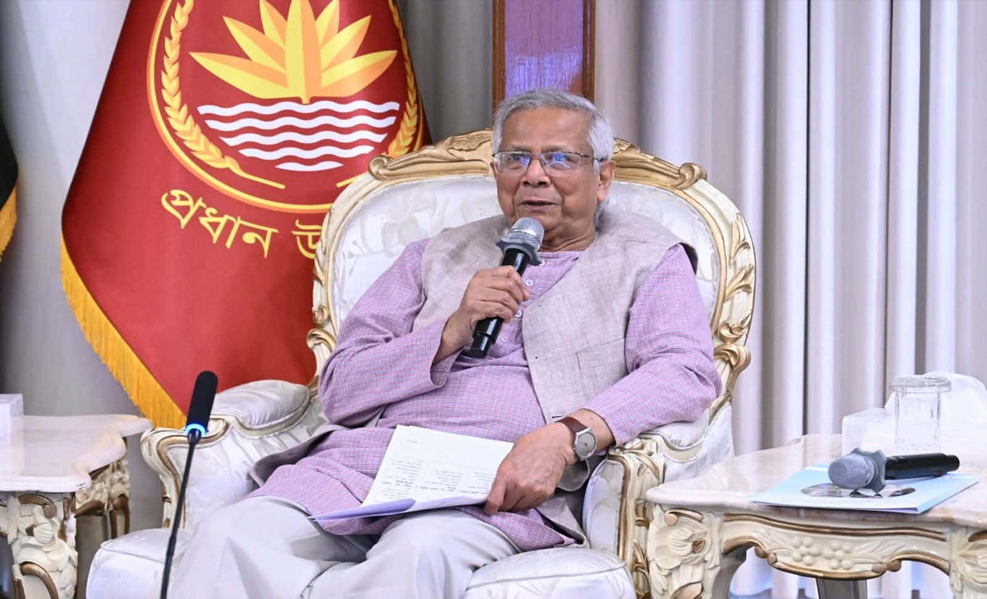 তিন পার্বত্য জেলায় ১২ বিদ্যালয়ে ই-লার্নিং কার্যক্রমের উদ্বোধন করলেন প্রধান উপদেষ্টা