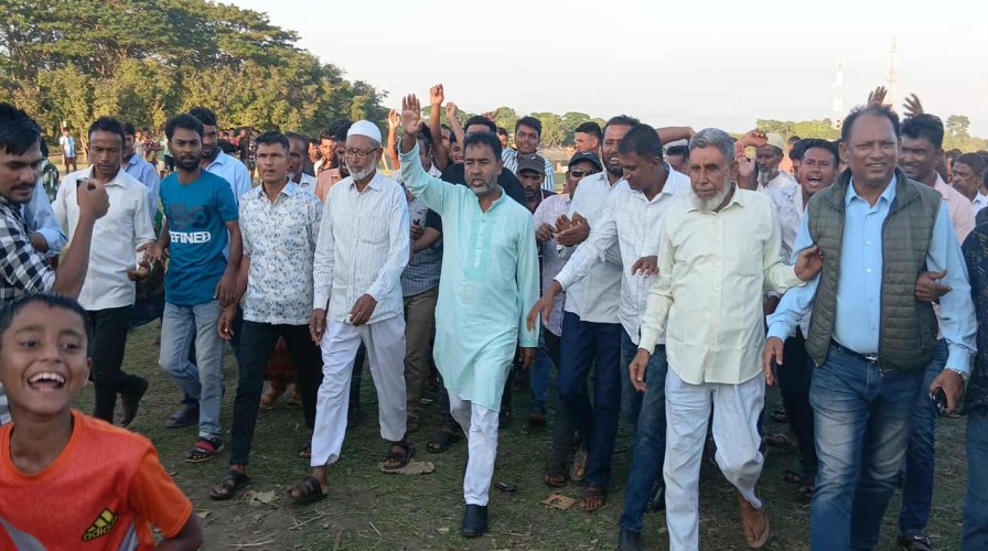 তাহিরপুর উপজেলা শ্রীপুর দক্ষিণ ইউনিয়নে উঠান-বৈঠক