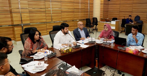 চলচ্চিত্র নির্মাণে সরকারি অনুদান প্রদান নীতিমালায় প্রয়োজনীয় সংশোধন আনা হবে : তথ্য ও সম্প্রচার উপদেষ্টা