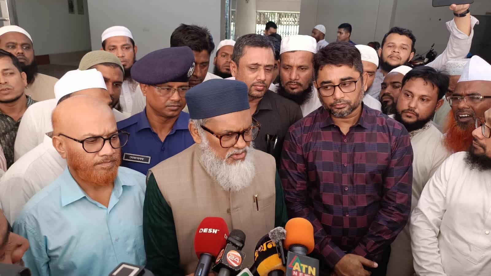 ব্রাহ্মণবাড়িয়া জেলা মডেল মসজিদ ও ইসলামিক সাংস্কৃতিক কেন্দ্র পরিদর্শন।ধর্ম উপদেষ্টা ড. আ ফ ম খালিদ হোসেন