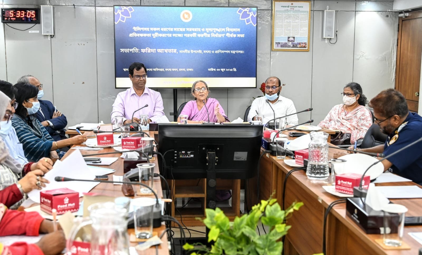 ইলিশের দাম অস্বাভাবিকভাবে বাড়ানো যাবে না    -মৎস্য ও প্রাণিসম্পদ উপদেষ্টা