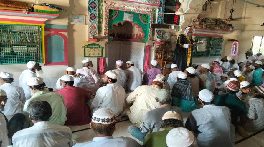 মধ্যনগরে কামরুজ্জামান কামরুলের সফলতা কামনায় মিলাদ ও দোয়া মাহফিল