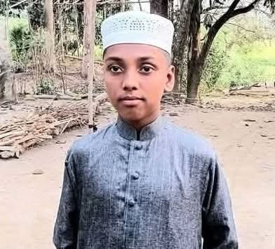 ছাতকে বাড়ির পাশে নদীতে সাঁতার কাটতে গিয়ে মারজান পানিতে তলিয়ে গেছে