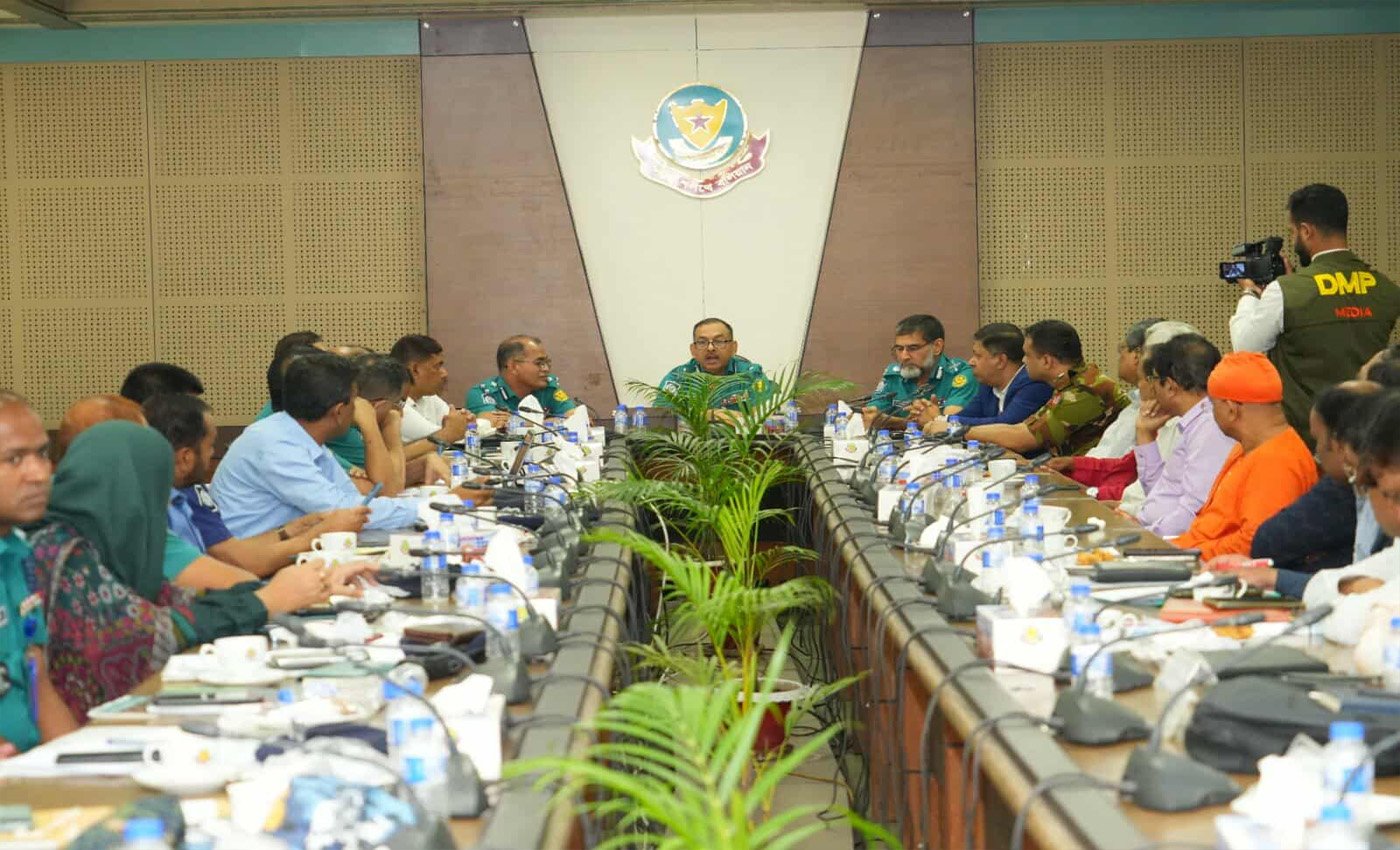 উৎসবমুখর পরিবেশে হবে এ বছরের শারদীয় দুর্গাপূজা: ডিএমপি কমিশনার