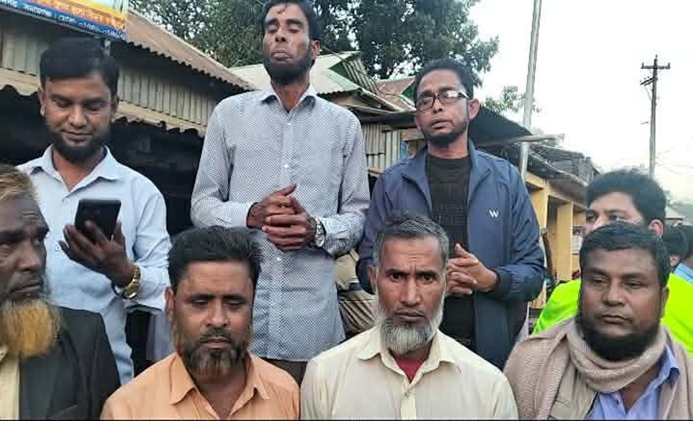 মধ্যনগরের মহিষখলাতে বিএনপির উদ্যোগে ধানের শীষের মিছিল ও নির্বাচনী প্রচারণা