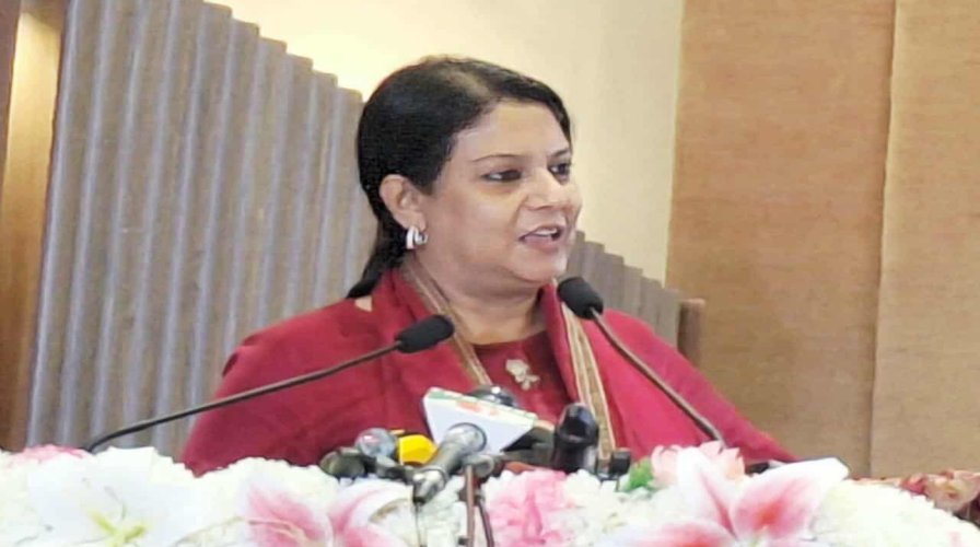 সব সরকারি ভবনকে ‘গ্রিন বিল্ডিং’ করার আহ্বান রিজওয়ানা হাসানের