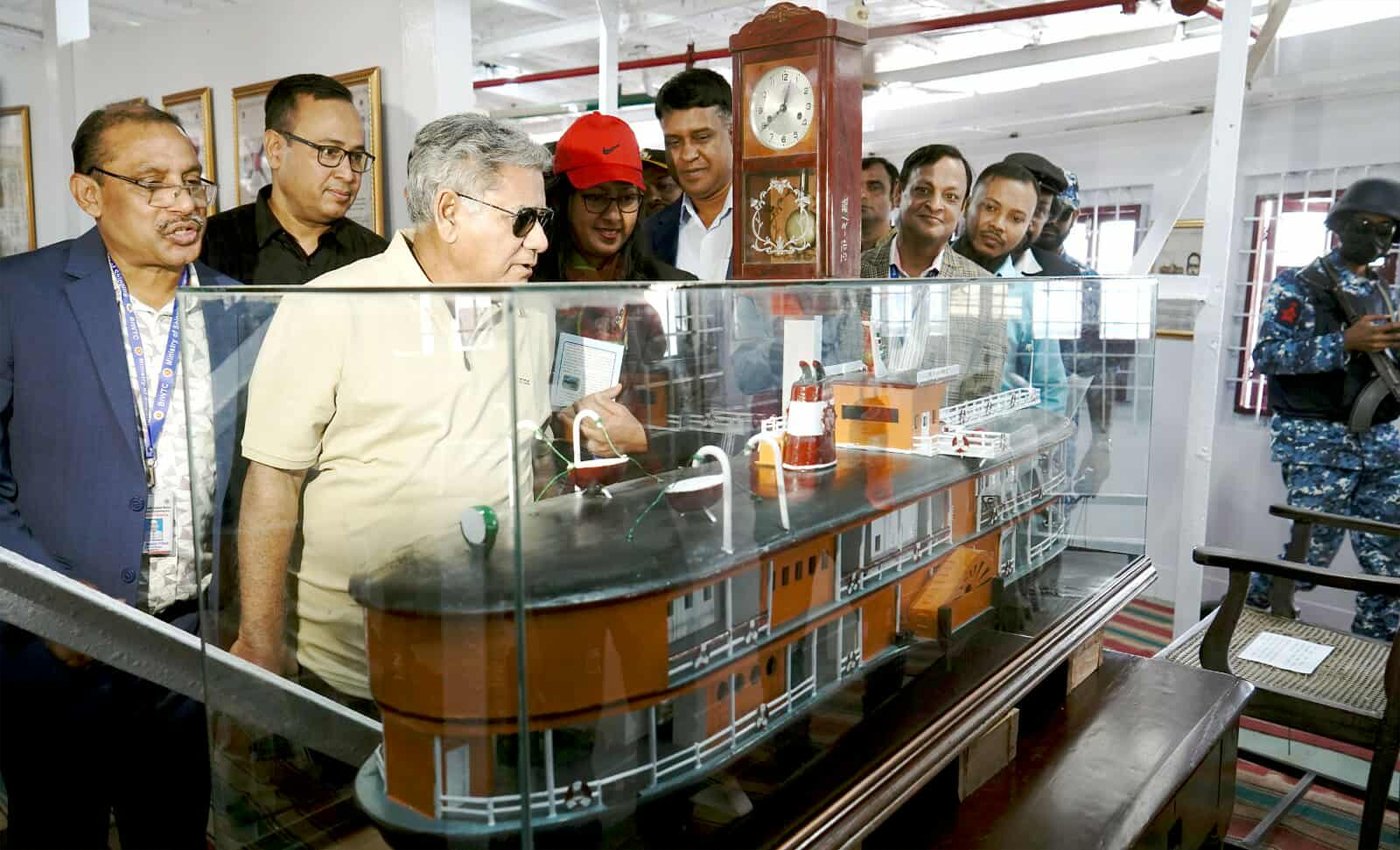 একশ বছরের ঐতিহ্য—পর্যটন সার্ভিসে চালু হলো প্যাডেল স্টিমার ‘পি এস মাহসুদ’
