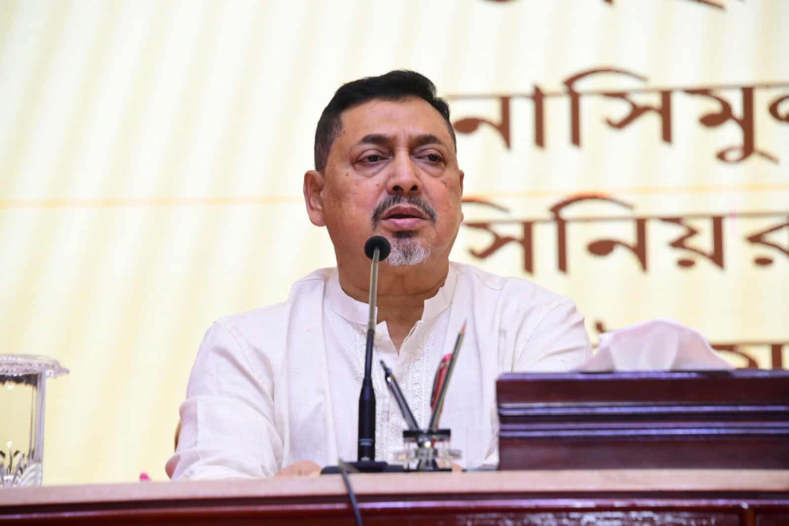 অহংকার, লোভ, হিংসা, পরচর্চা ও অন্ধ আনুগত্য বর্জন করে জনগণের সঙ্গে সুবিচার ও সদয় ব্যবহারের আহ্বান - সিনিয়র সচিব জনাব নাসিমুল গনির