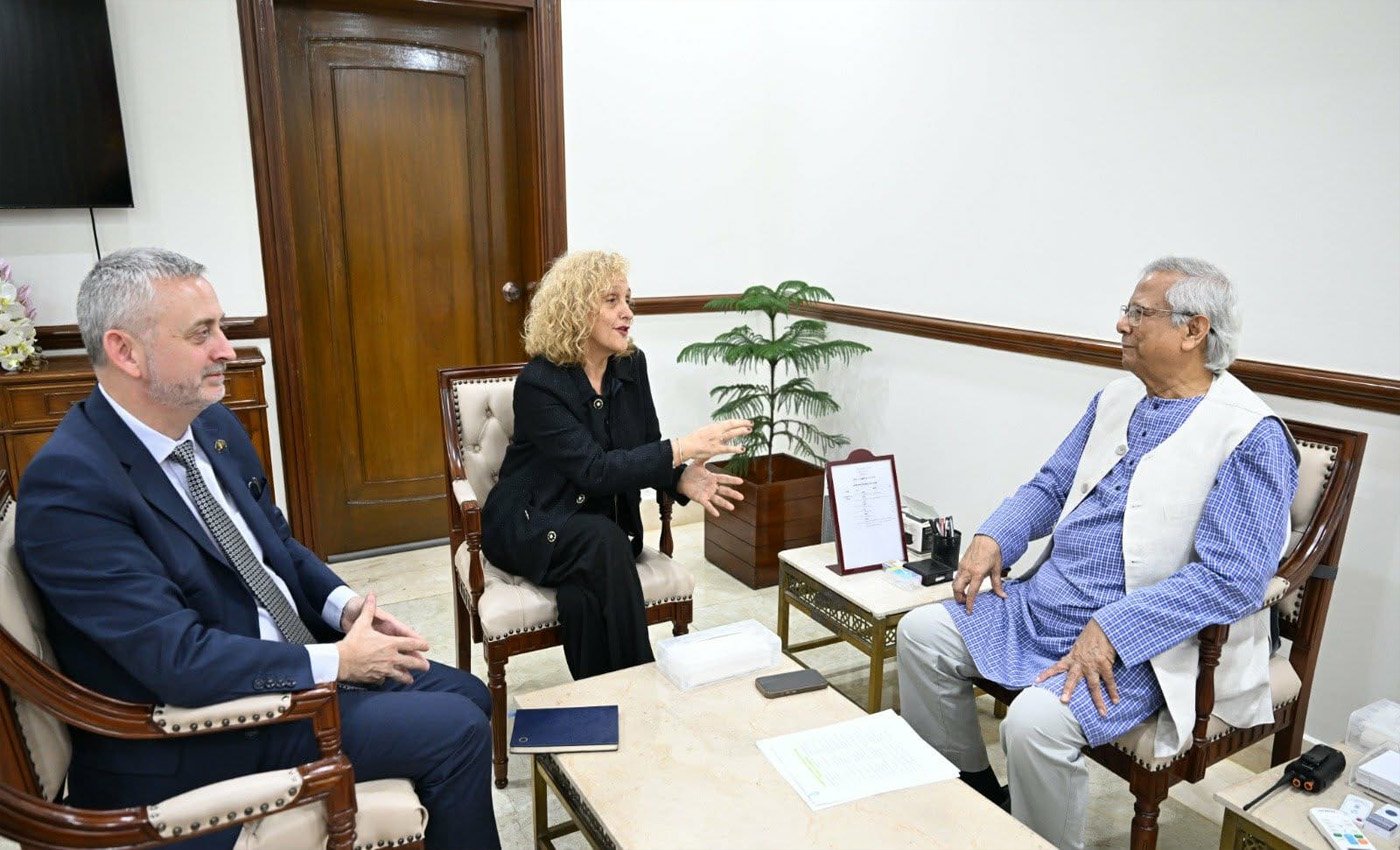 শুল্কমুক্ত প্রবেশাধিকার নিশ্চিত করতে ইইউর সাথে দ্রুত এফটিএ আলোচনার আহ্বান জানিয়েছেন প্রধান উপদেষ্টা