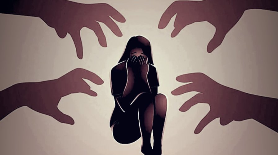 স্বামীকে আটকে গৃহবধূকে সংঘবদ্ধ ধর্ষণ, গ্রেপ্তার ৫