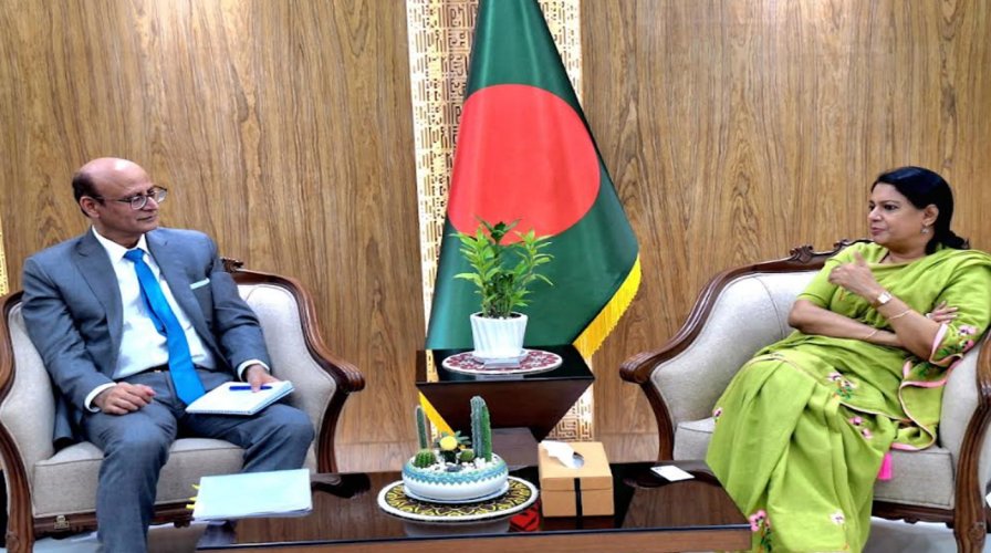 পরিবেশ উপদেষ্টার সঙ্গে এডিবির উচ্চপর্যায়ের প্রতিনিধিদলের বৈঠক