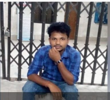 গাছের ডালে গলায় ফাঁস দিয়ে আত্মহত্যা করেছে রংপুরের বেগম রোকেয়া বিশ্ববিদ্যালয়ের শিক্ষার্থী