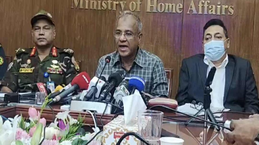 নাশকতা প্রতিরোধে নাগরিকদের সতর্ক থাকার আহ্বান স্বরাষ্ট্র উপদেষ্টার