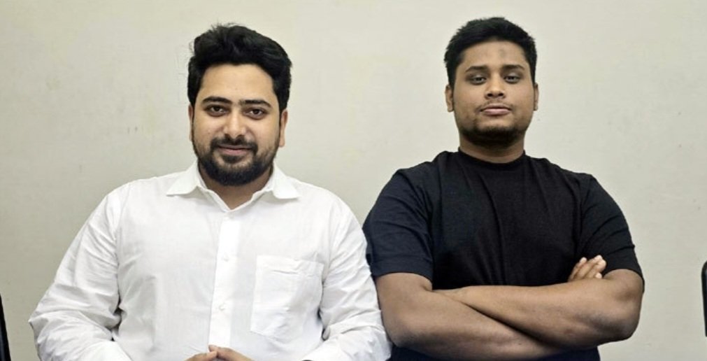 জন্মদিনে নাহিদকে ‘আগামীর প্রধানমন্ত্রী’ বলে শুভেচ্ছা হাসনাতের