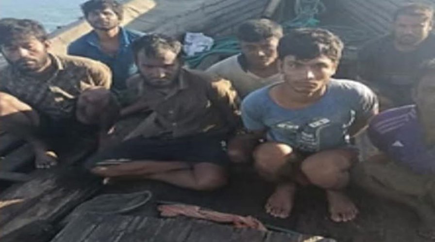 বাংলাদেশি ৭ জেলেকে আটক করল আরাকান আর্মি