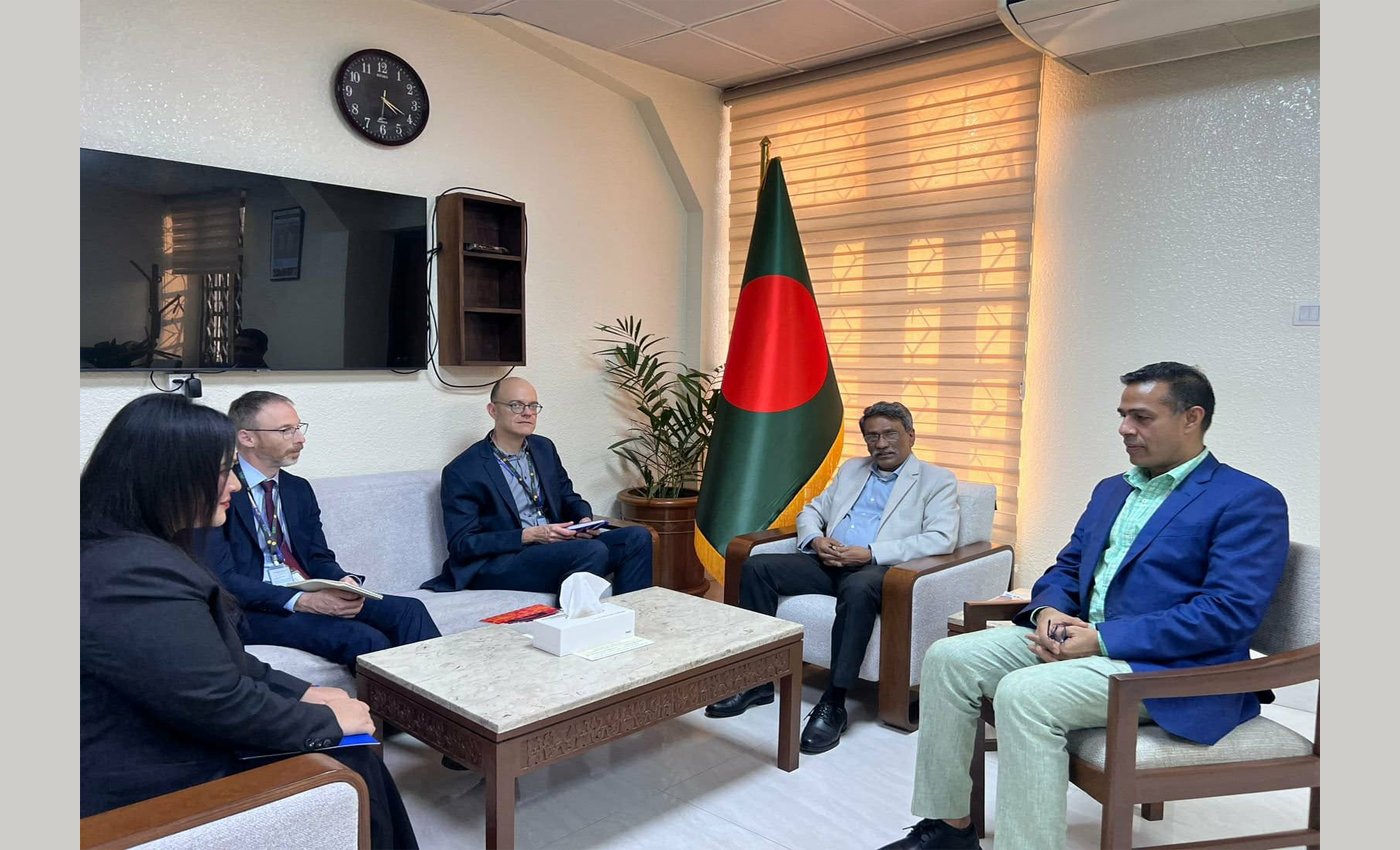 আলী রীয়াজ এর সাথে ইউরোপীয় ইউনিয়ন নির্বাচন পর্যবেক্ষণ সদস্যদের সাক্ষাৎ ‌
