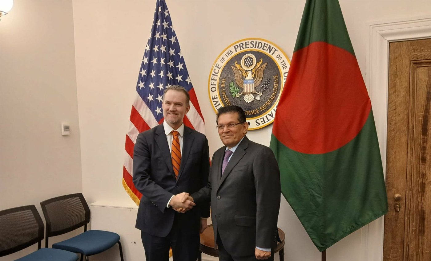 জাতীয় নিরাপত্তা উপদেষ্টা ডঃ খলিলুর রহমান ওয়াশিংটন ডিসিতে মার্কিন বাণিজ্য প্রতিনিধি জেমিসন গ্রিয়ারের সাথে সাক্ষাৎ করেছেন