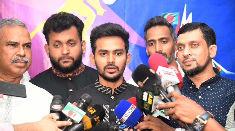 স্বাধীনতা দিবস ভলিবল চ্যাম্পিয়নশিপ ২০২৫ উদ্বোধন করলেন উপদেষ্টা আসিফ মাহমুদ