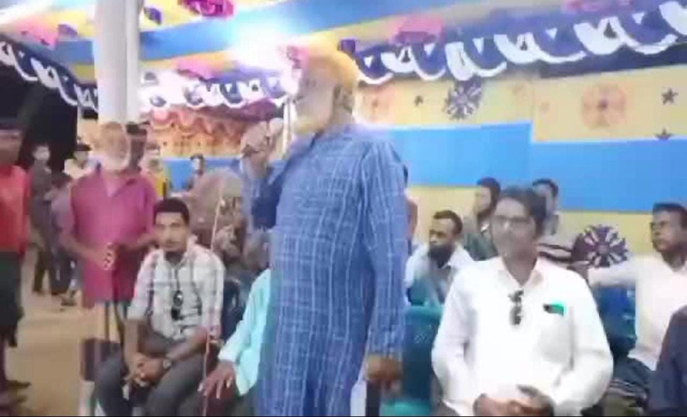 জয়পুরহাটের পাঁচবিবিতে বিএনপির উদ্যোগে শারদীয় দুর্গাপূজা উদযাপন