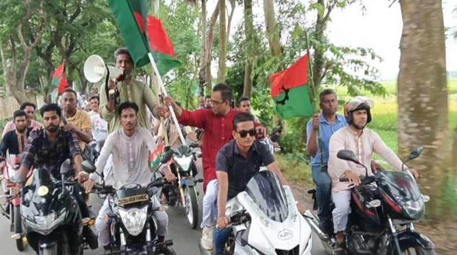 তারেক রহমানের নির্দেশে জয়পুরহাটে বৃষ্টিভেজা শোডাউন