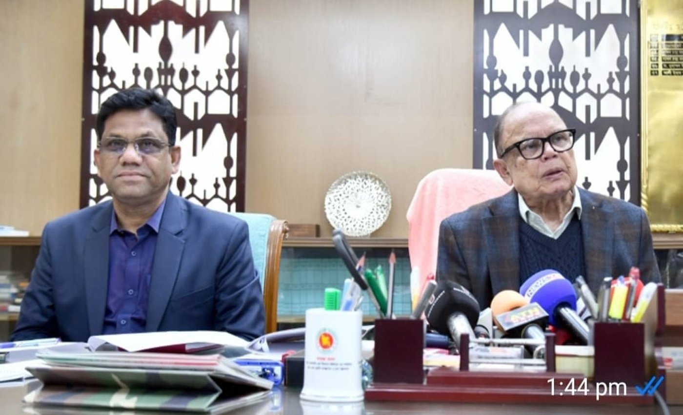 দেশে খাদ্যের সংকটের কোনো আশঙ্কা নেই, বর্তমান মজুদ অত্যন্ত সন্তোষজনক: আলী ইমাম মজুমদার