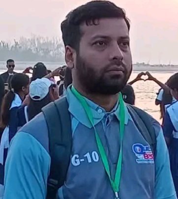 বাগেরহাট সদরের কাড়াপাড়া মাধ্যমিক বালিকা বিদ্যালয়ের এডহক কমিটির সভাপতি”