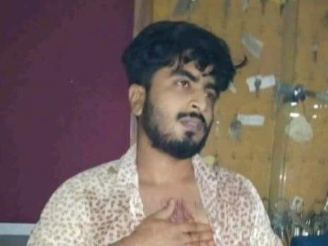 ময়মনসিংহের ভালুকায় বিশ্ববিদ্যালয় শিক্ষার্থী পারভেজের বাড়িতে চলছে শোকের মাতম