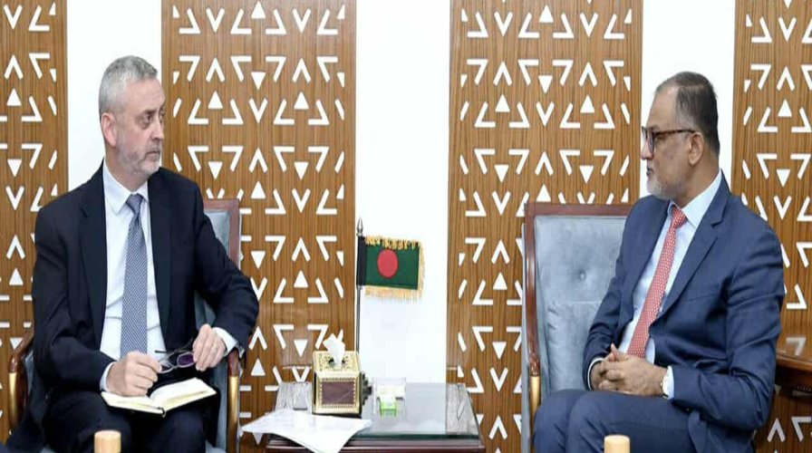 বাণিজ্য উপদেষ্টার সাথে ইউরোপীয় ইউনিয়নের প্রতিনিধিদলের বৈঠক