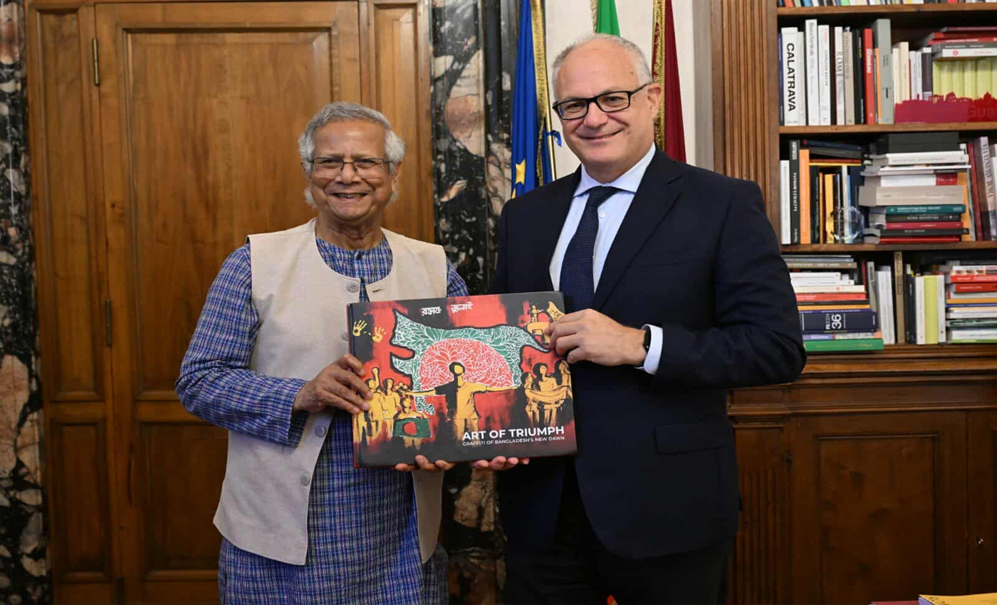 বাংলাদেশি সম্প্রদায়কে সমর্থন করার জন্য রোমের মেয়রের প্রশংসা করলেন প্রধান উপদেষ্টা