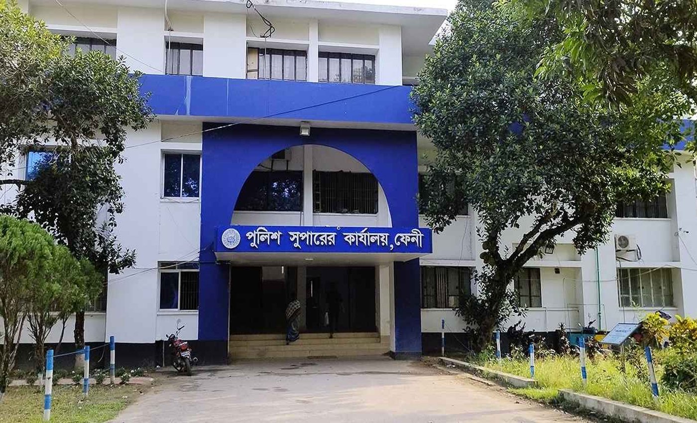 ফেনী পুলিশের অভিযান—১২ জন গ্রেফতার