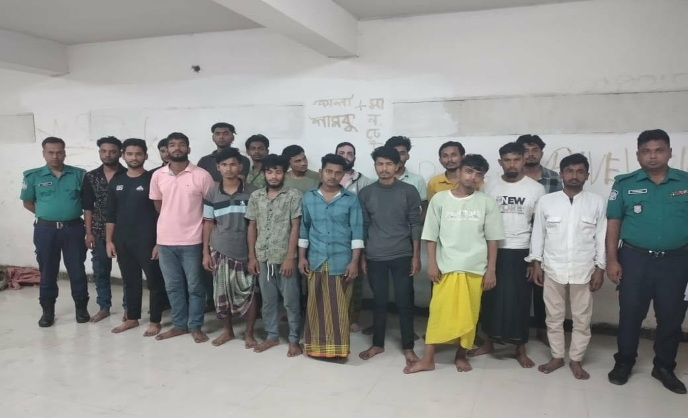 মোহাম্মদপুর থানা পুলিশের বিশেষ অভিযানে বিভিন্ন অপরাধে জড়িত ২০ জন গ্রেফতার