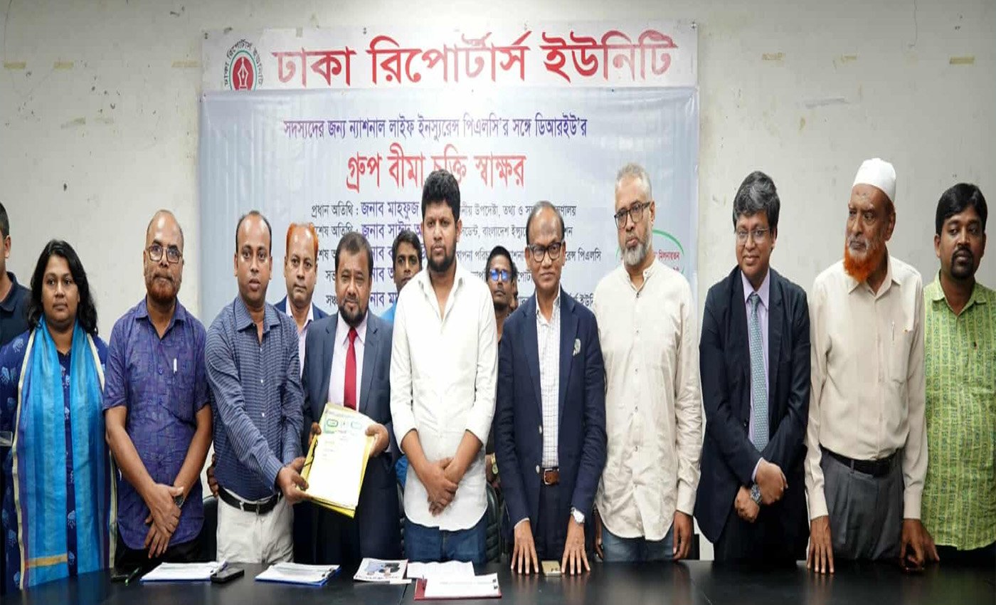 সাংবাদিকদের কল্যাণে সরকারি-বেসরকারি যৌথ উদ্যোগের আহ্বান তথ্য উপদেষ্টার