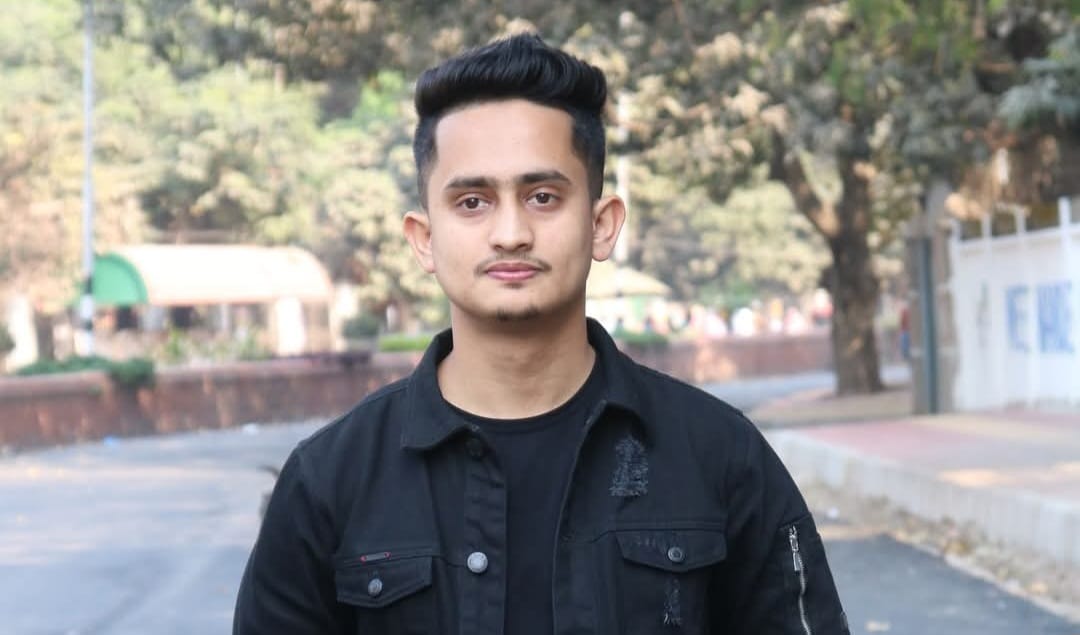 সেনাপ্রধানের সঙ্গে বৈঠকে সেদিন কী ঘটেছিল জানালেন সারজিস আলম