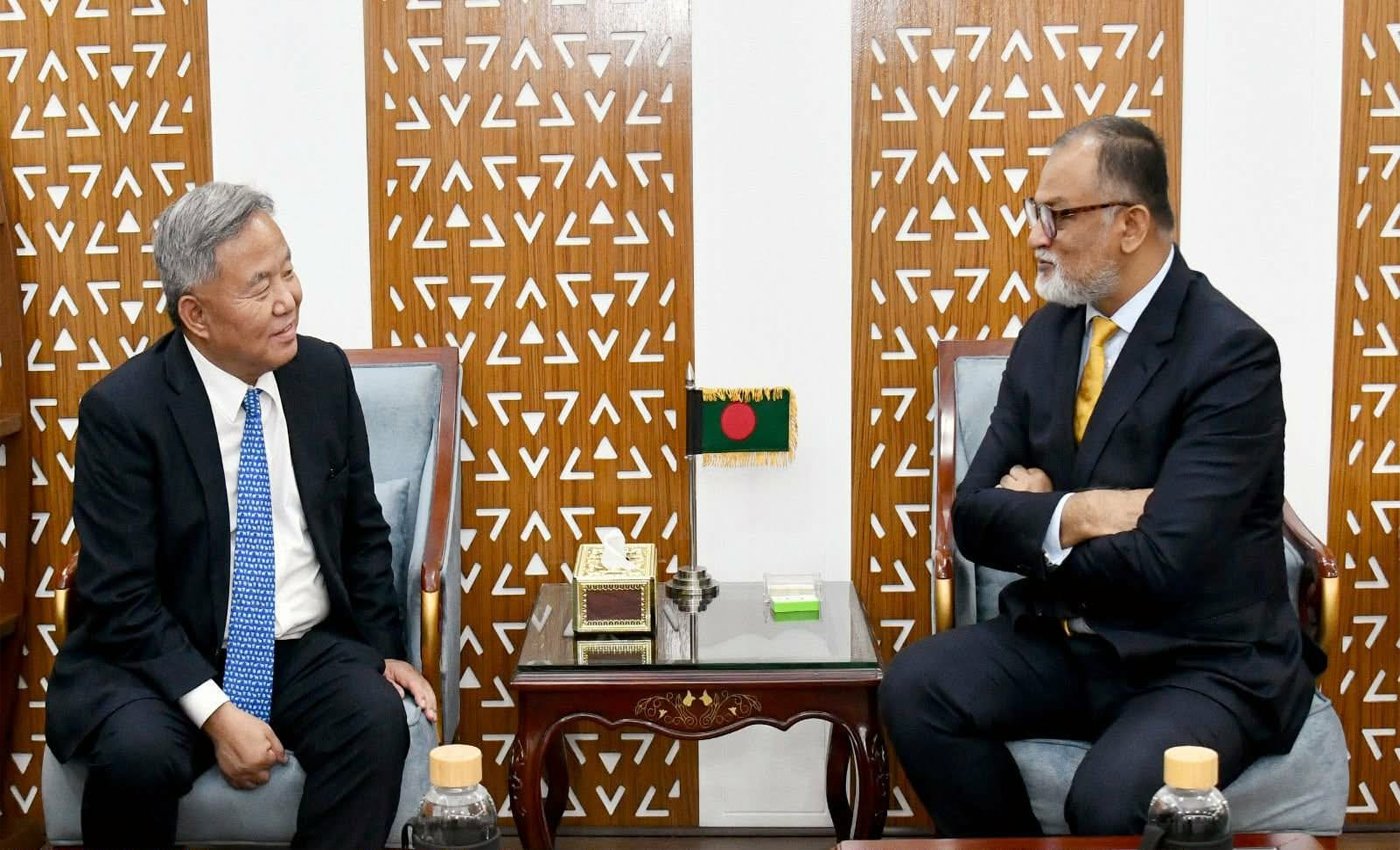 বাণিজ্য উপদেষ্টার সাথে দক্ষিণ কোরিয়ার রাষ্ট্রদূত এর বৈঠক