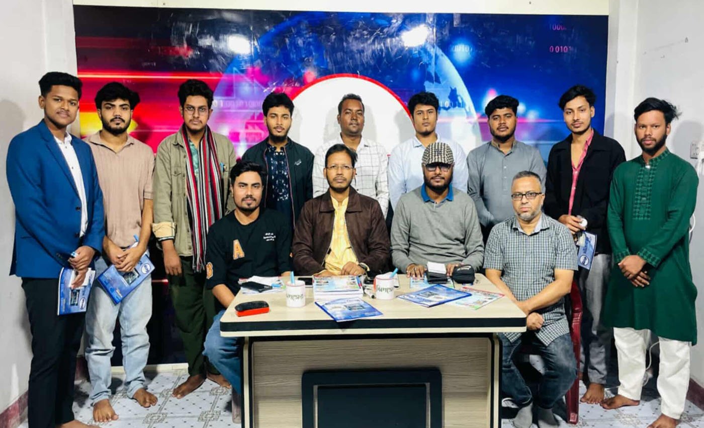 দৈনিক মুন্সিগঞ্জের বার্তার প্রতিনিধিদের বেসিক ট্রেনিং অনুষ্ঠিত