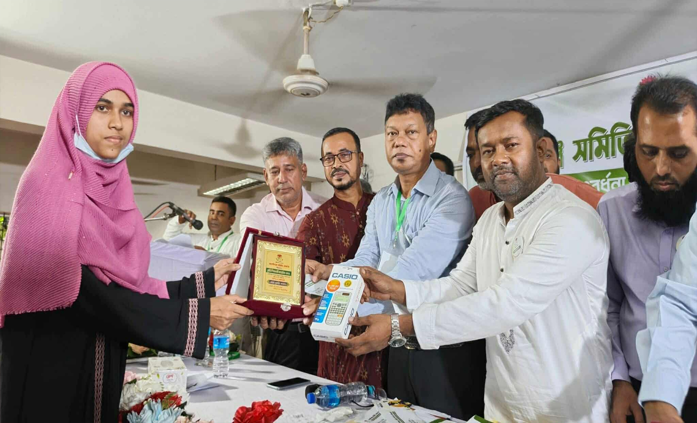 বকশীগঞ্জে ঢাকাস্থ মেদাবী শিক্ষার্থীদের মাঝে পুরস্কার বিতরণ