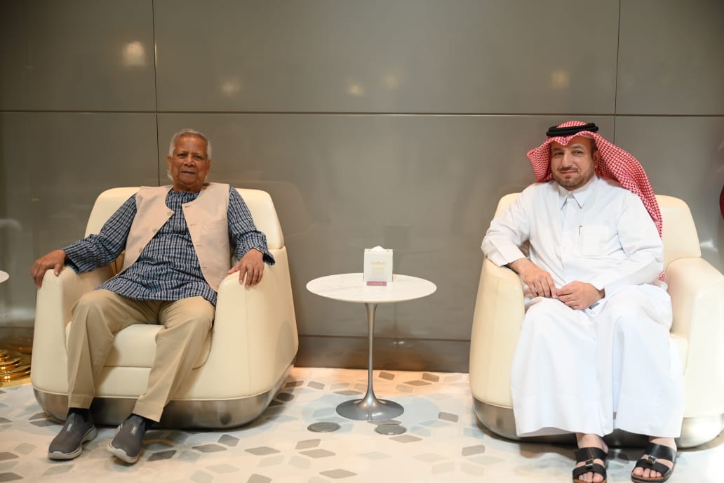 প্রধান উপদেষ্টা ভ্যাটিকান ত্যাগ করেছেন