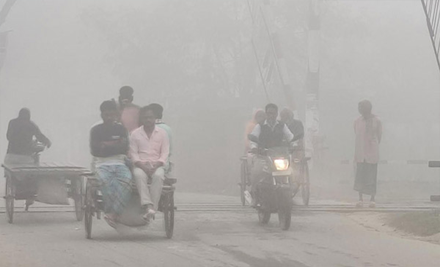 দিনাজপুরে আগাম শীতের আমেজ